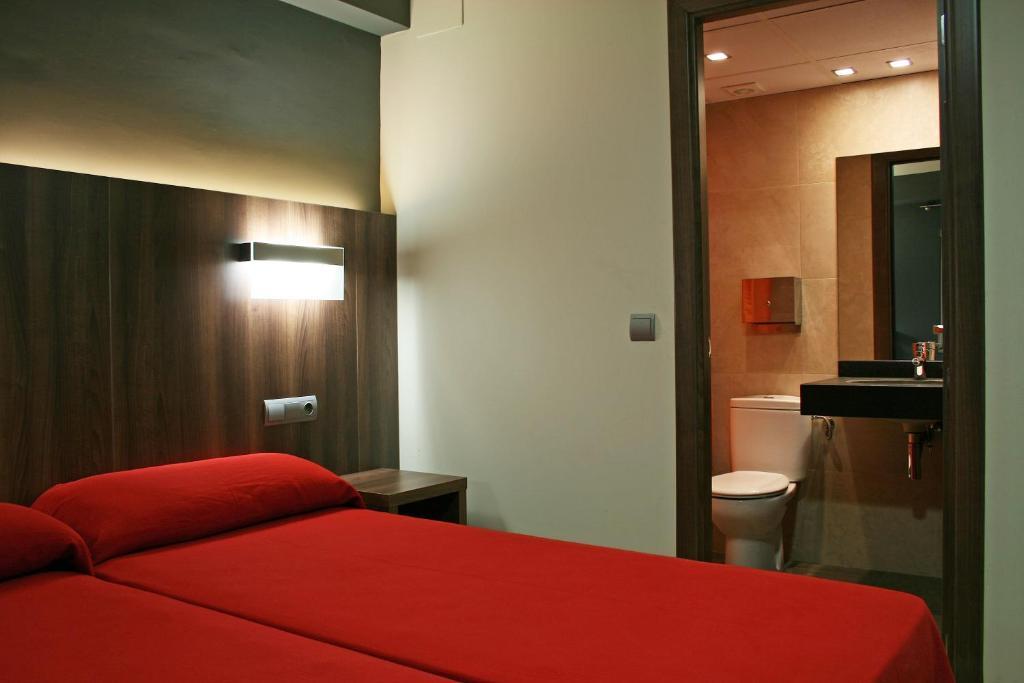 Hotel Avenida La Seu d'Urgell Cameră foto