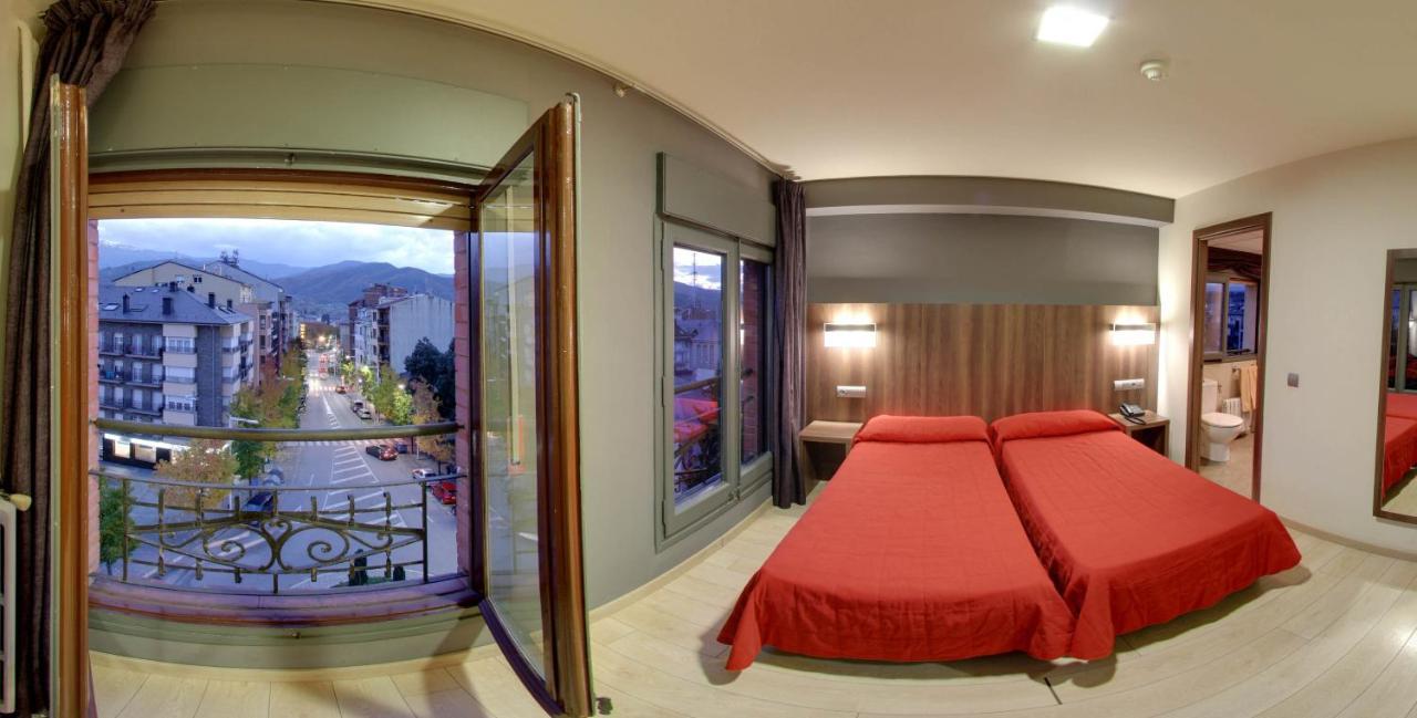 Hotel Avenida La Seu d'Urgell Exterior foto