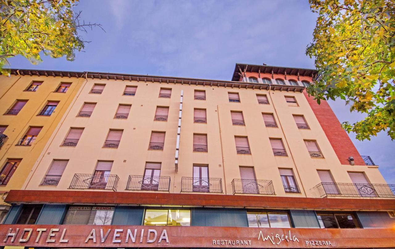 Hotel Avenida La Seu d'Urgell Exterior foto